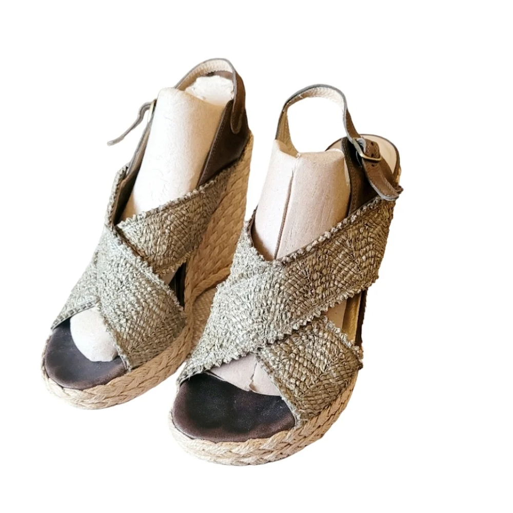 Stuart Weitzman Army Green Wedge Sandals Size 9 Summer Classic Beach - Picture 5 of 5